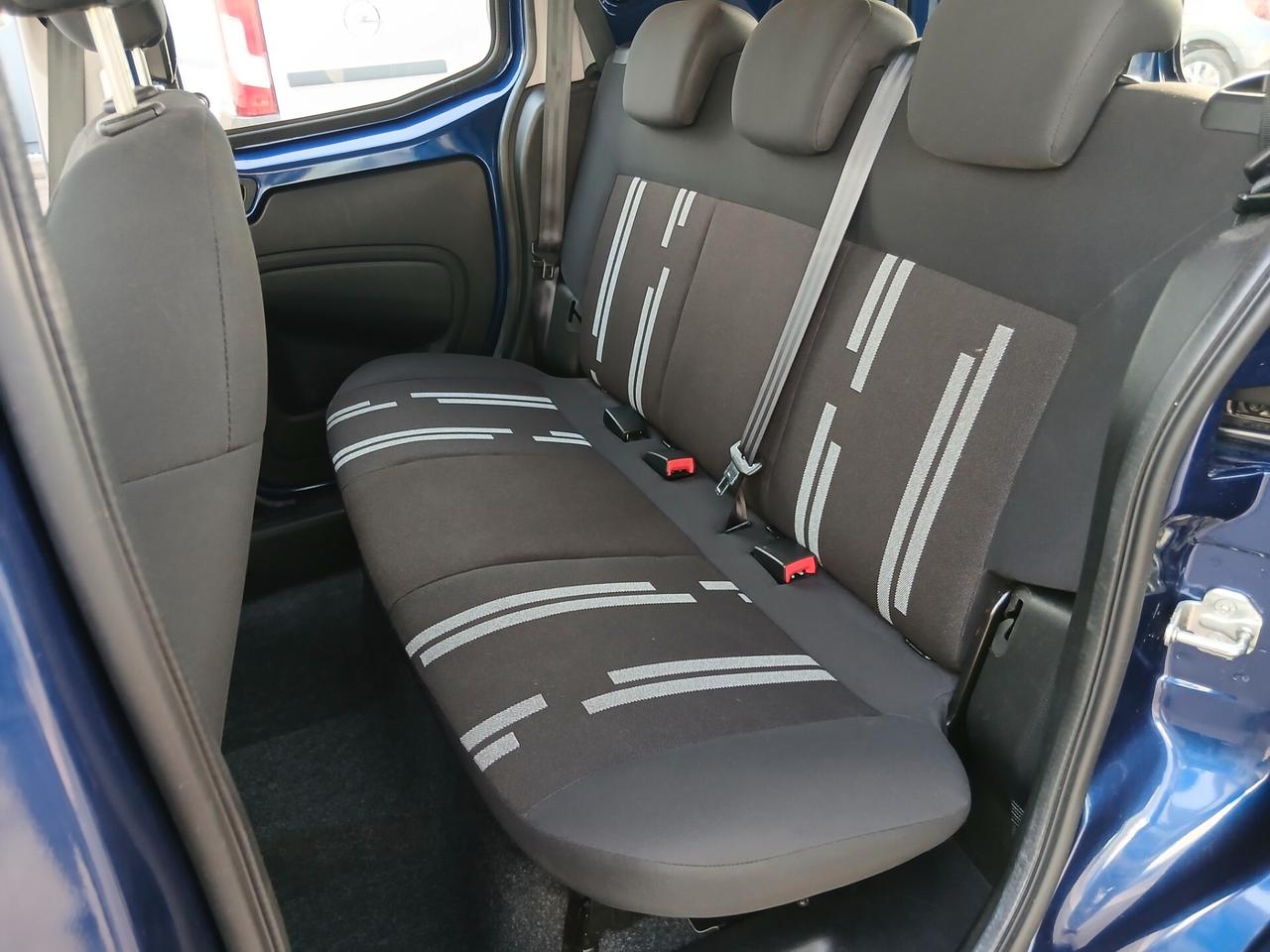 Fiat Fiorino 1.3 MJT 95CV Combi Semivetrato SX (Eu 6)