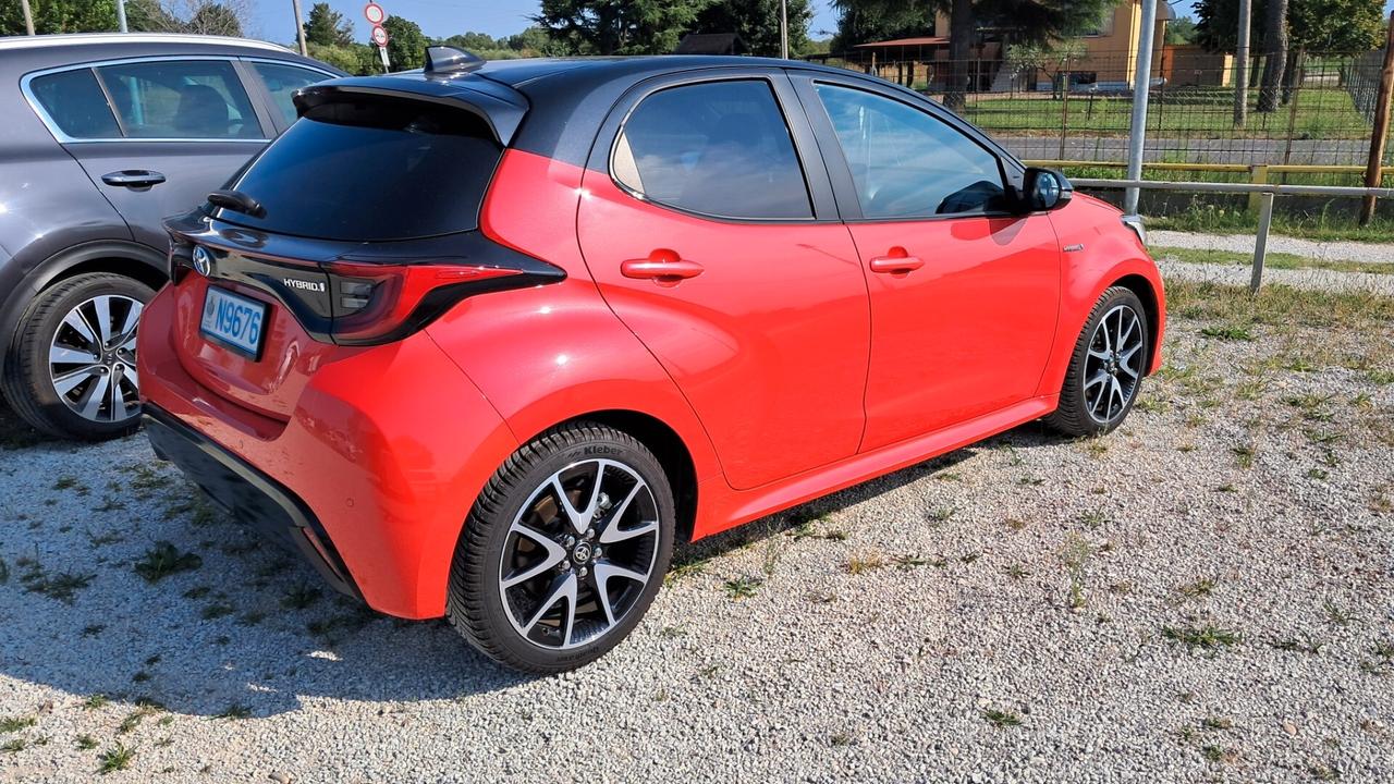 Toyota Yaris 1.5 Hybrid 5 porte Premiere