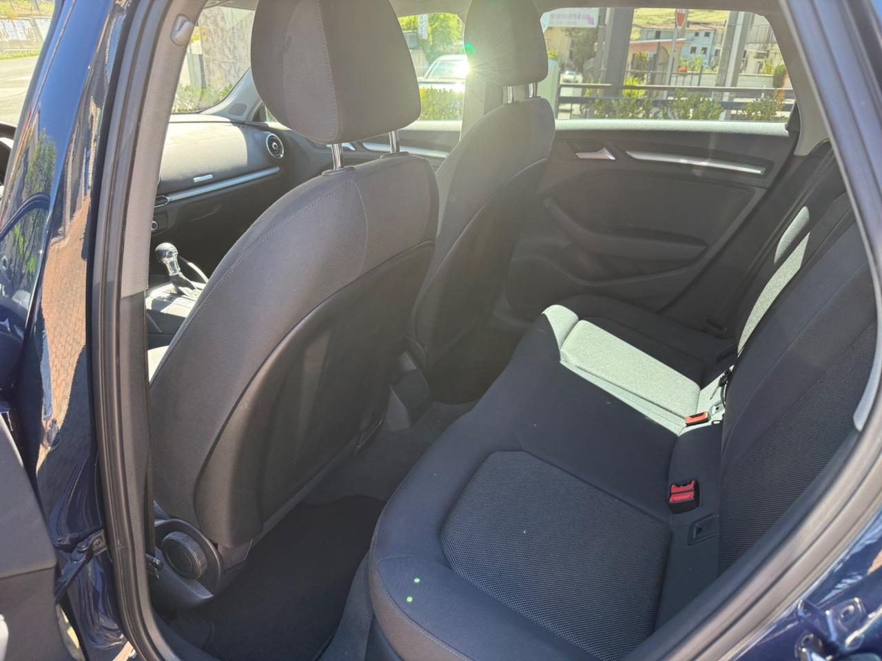 Audi A3 SPB 1.6 TDI 116 CV S tronic Business