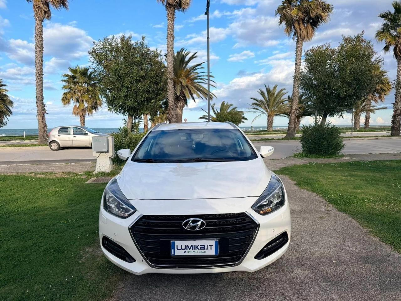 Hyundai i40 Wagon 1.7 CRDi 141 CV 7DCT Style