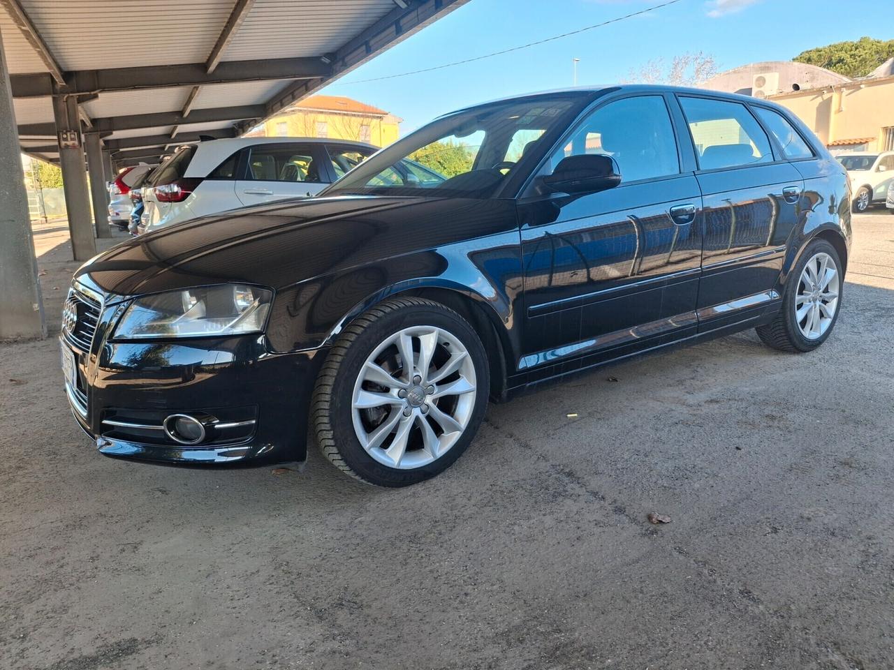 Audi A3 SPB 1.6 TDI 105 CV*CERCHI 17"*PERFETTA*