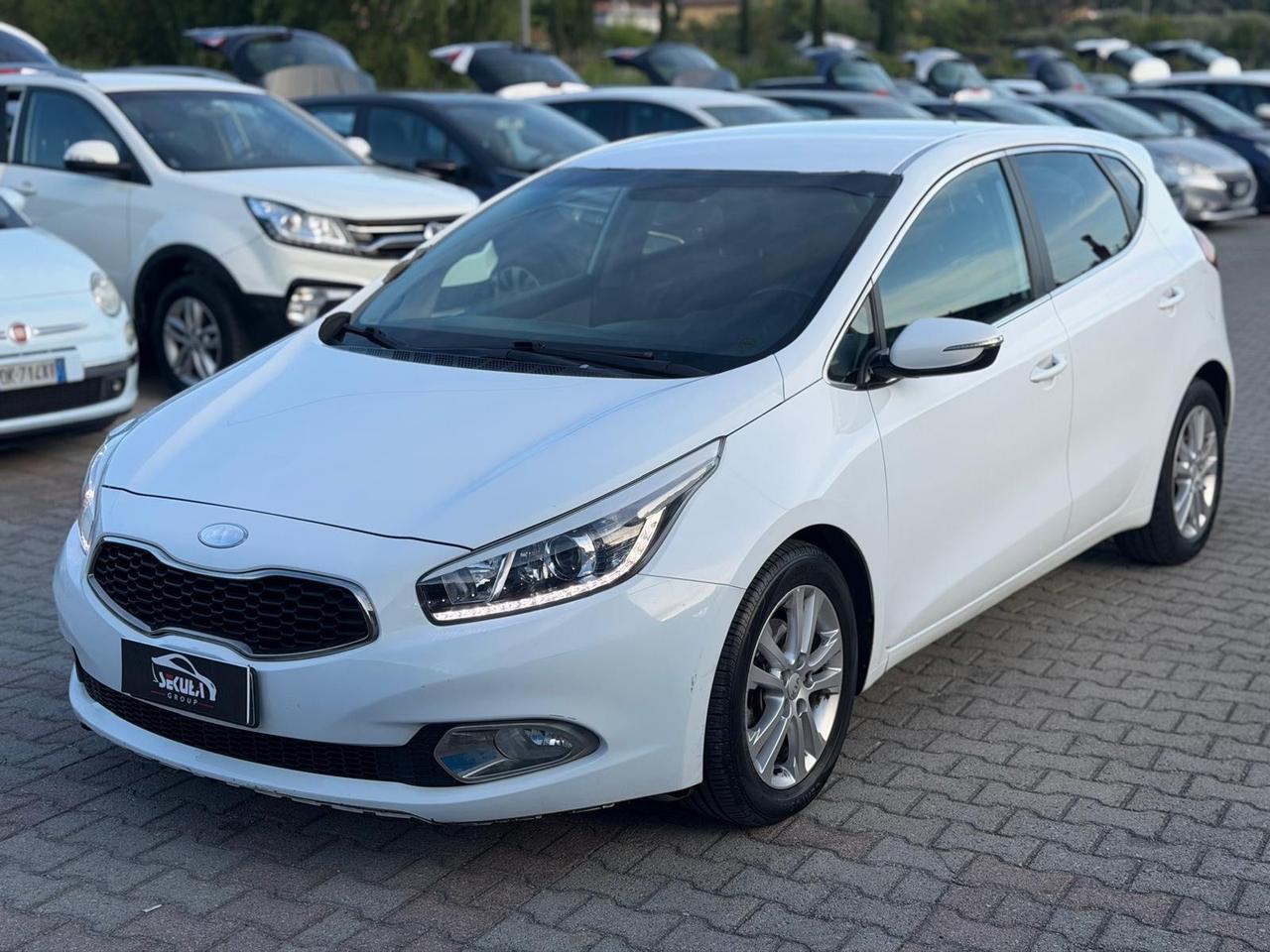 Kia Ceed cee'd 1.6 CRDi 110 CV 5 porte Cool