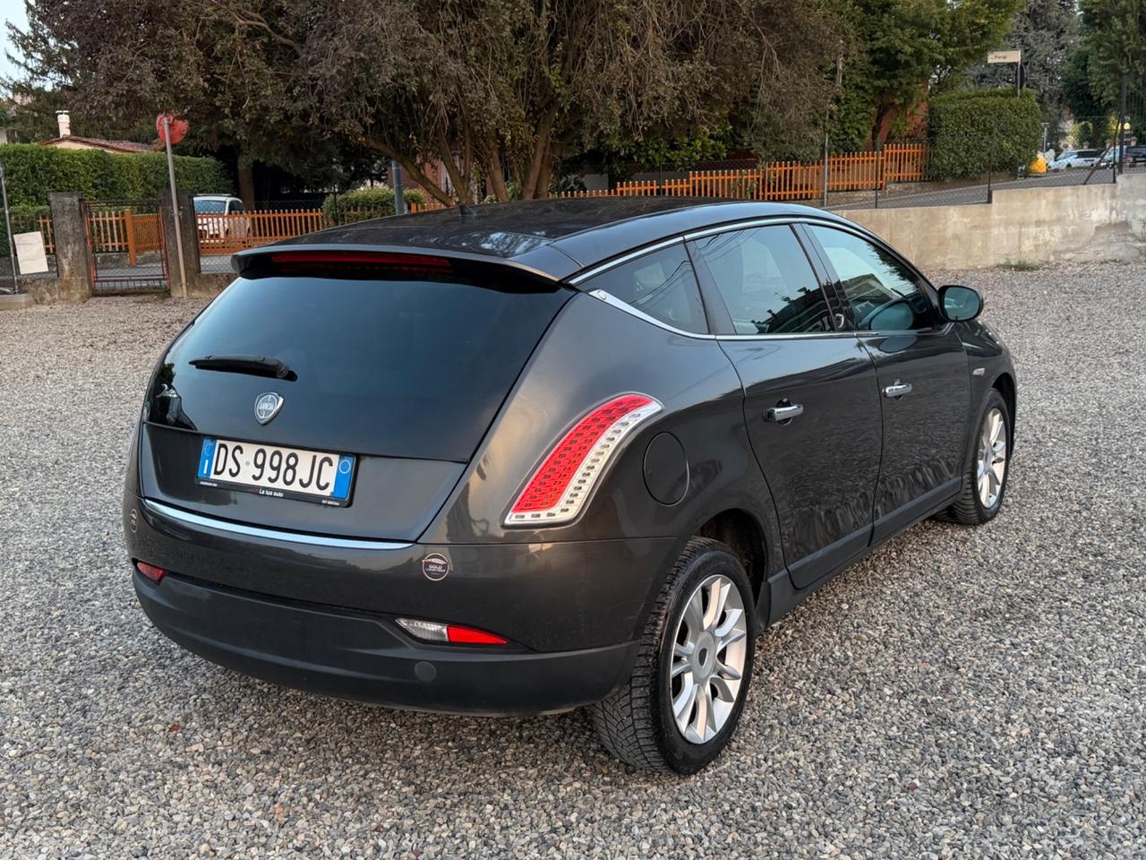 Lancia Delta 1.6 MJT DPF Oro