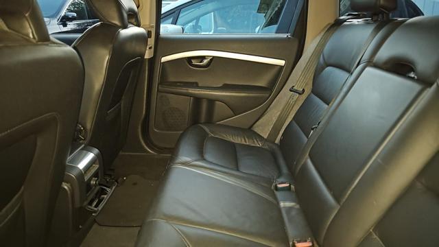 VOLVO V70 D3 Geartronic Momentum