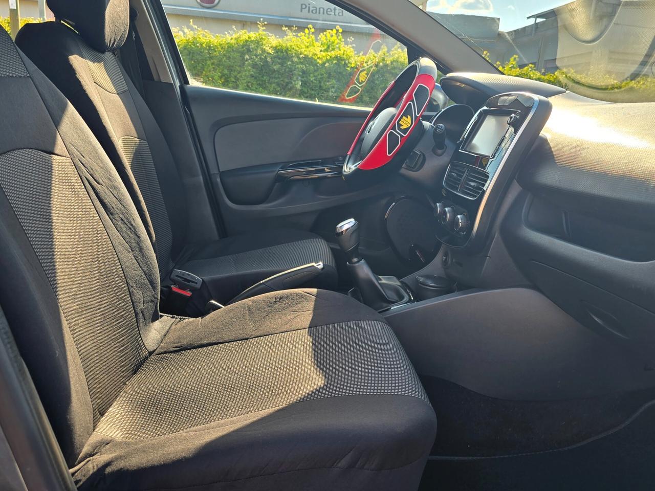 Renault Clio dCi 8V 90 CV EDC Start&Stop 5 porte Energy Duel