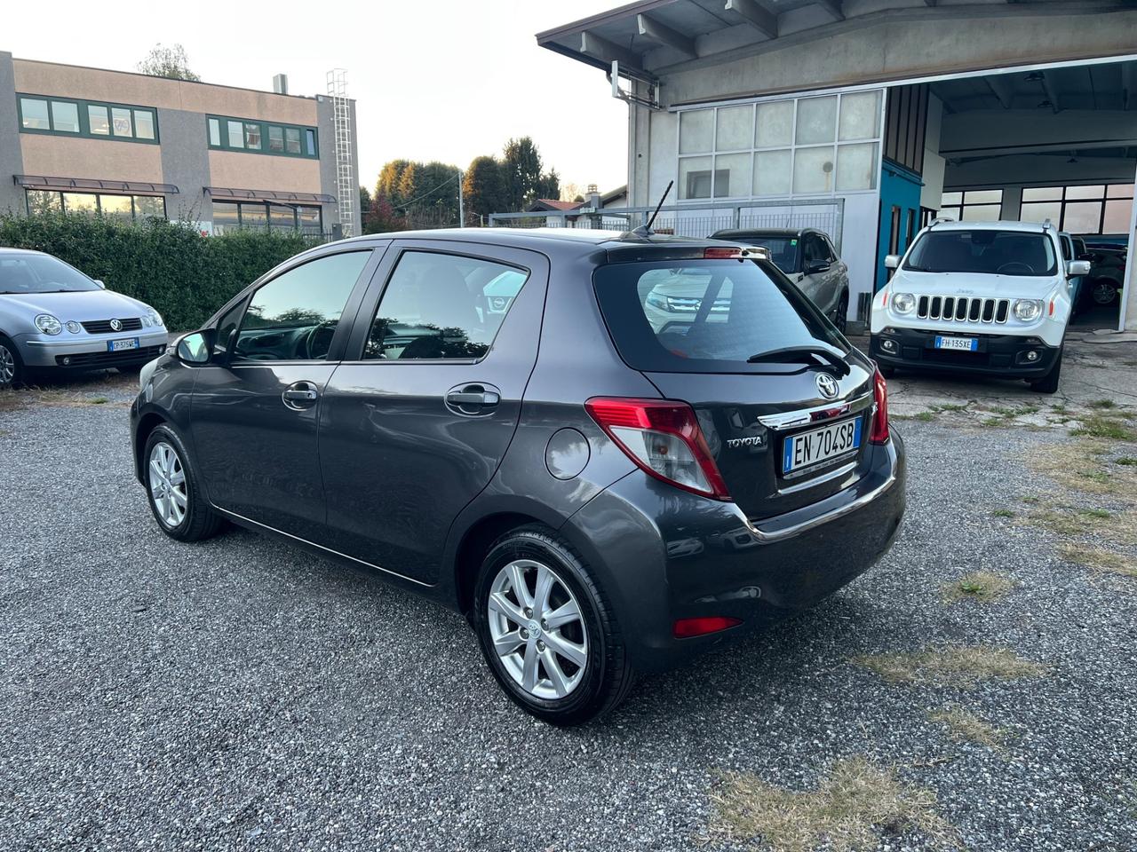 Toyota Yaris 1.3 5 porte Lounge*NEOPATENTATI