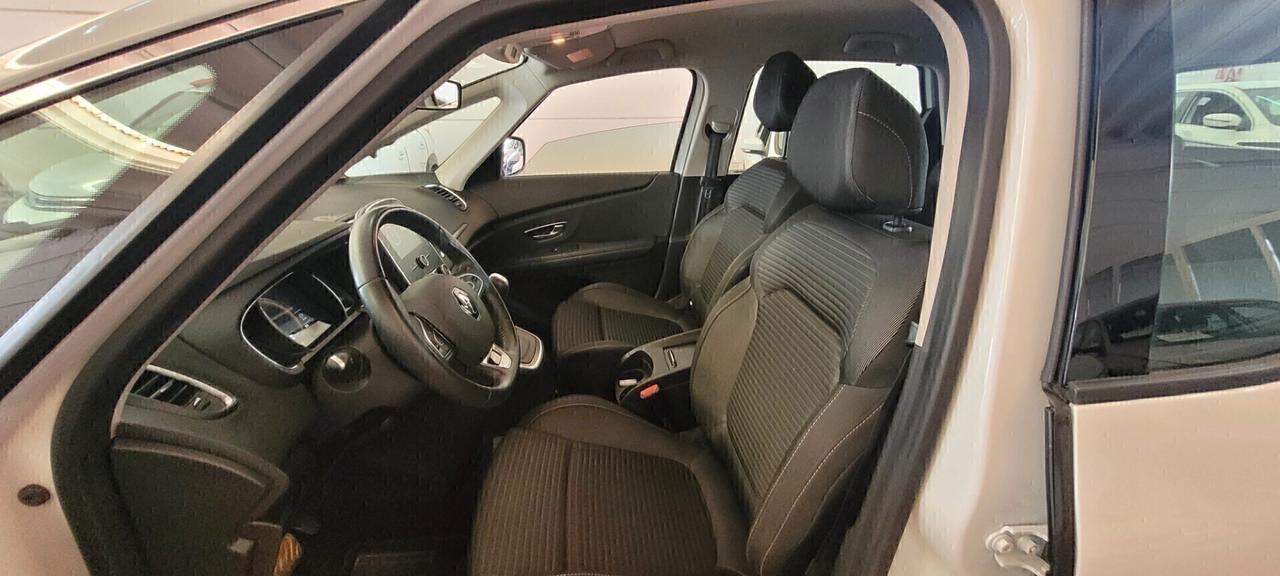 Renault Scenic Scénic dCi 8V 110 CV EDC Energy Business