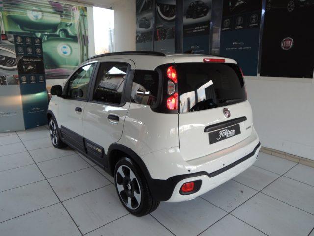FIAT Panda Cross 1.0 FireFly Hybrid