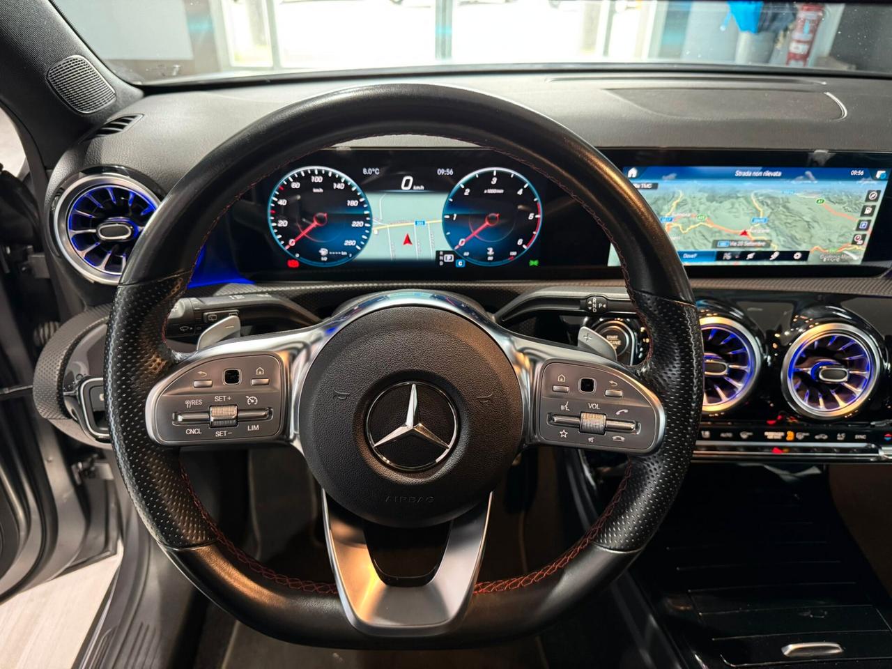 Mercedes-benz A 200d Premium AMG Night Edition MAGNO