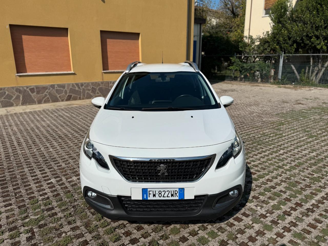 Peugeot 2008 PureTech 82 S&S Active