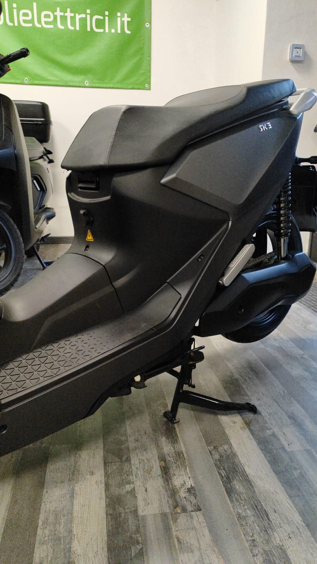 HORWIN SK3 ELETTRICO KM 0 OFFERTA A 2500€