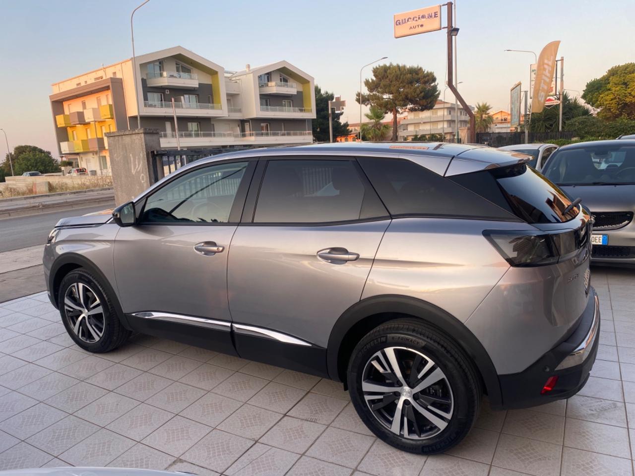Peugeot 3008 BlueHDi 130 S&S EAT8 Allure