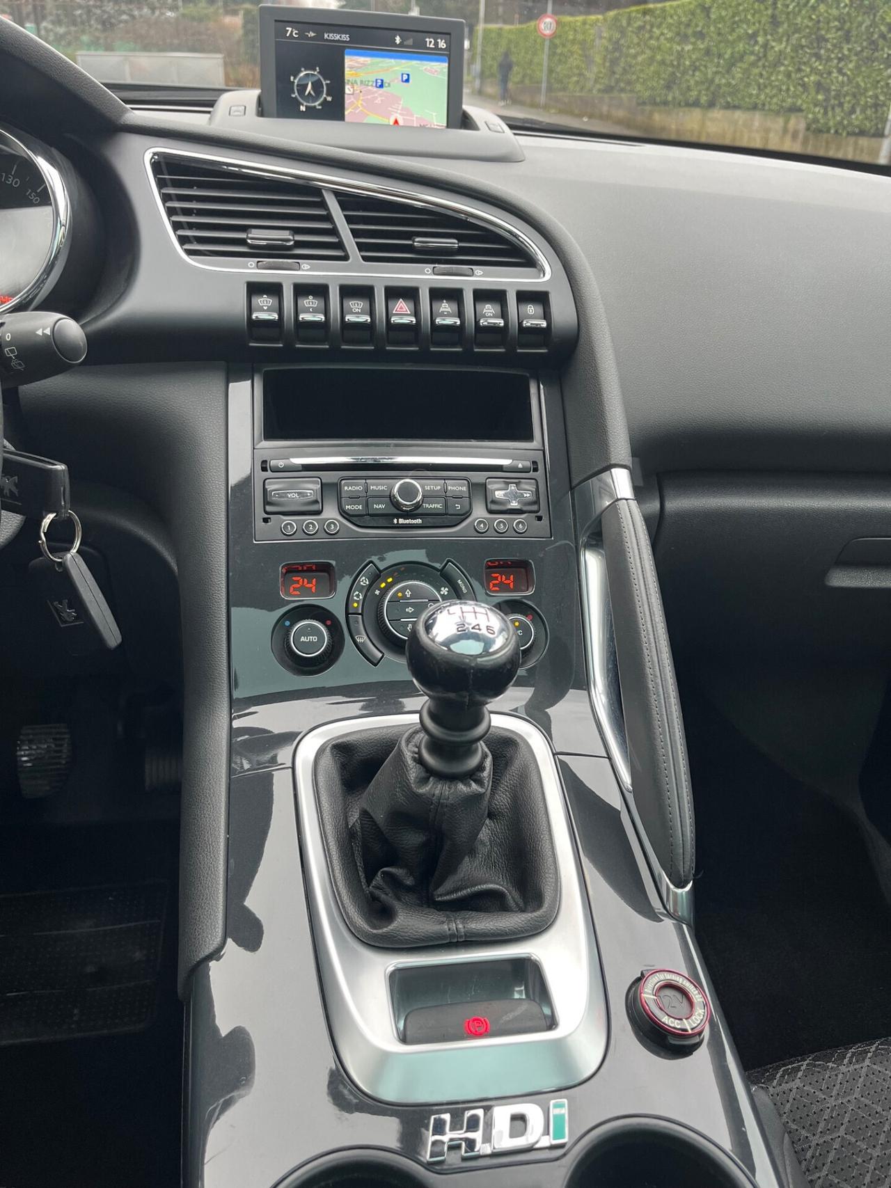 Peugeot 3008 1.6 HDi 115CV Allure