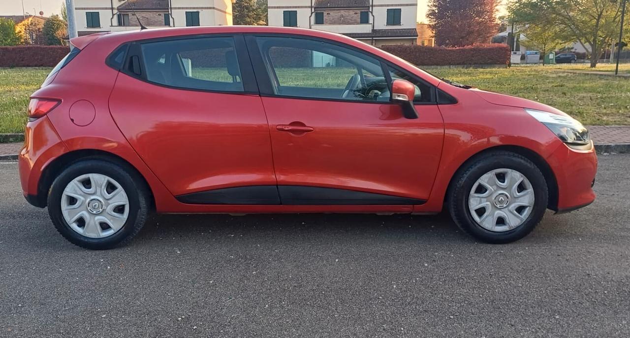 Renault Clio 1.2 75CV GPL 5 porte Live