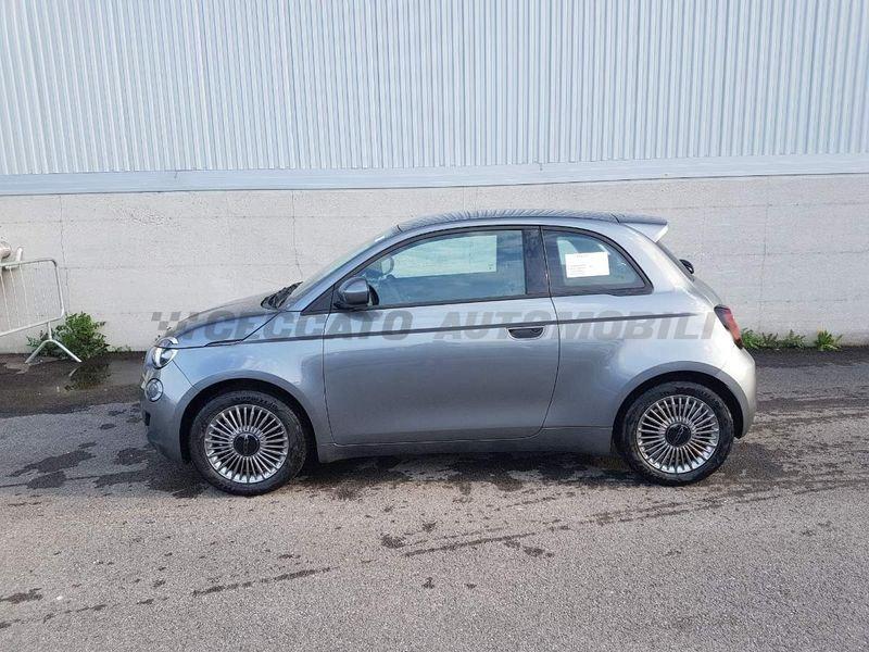 FIAT 500e LA NUOVA 500 42 kWh