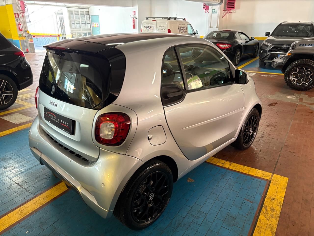 Smart ForTwo 70 1.0 twinamic Superpassion NEOPATENTATI...!!!