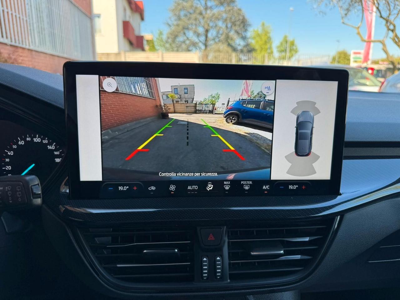 Ford Focus 1.0 EcoBoost Hybrid 125 CV Powershift 5p. ST-Line