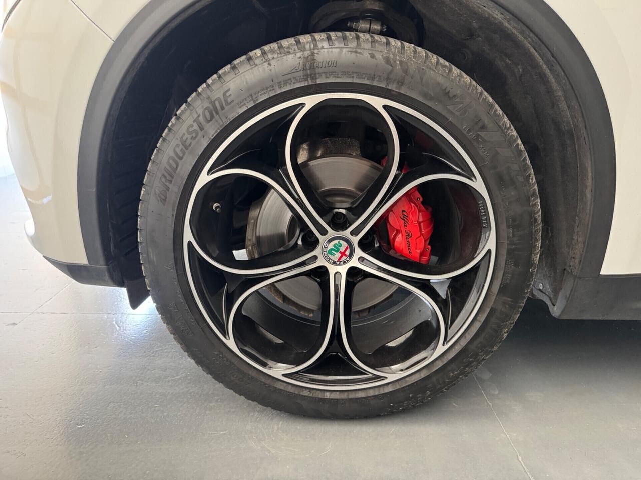 Alfa Romeo Stelvio 2.2 Turbodiesel 180 CV AT8 Q4