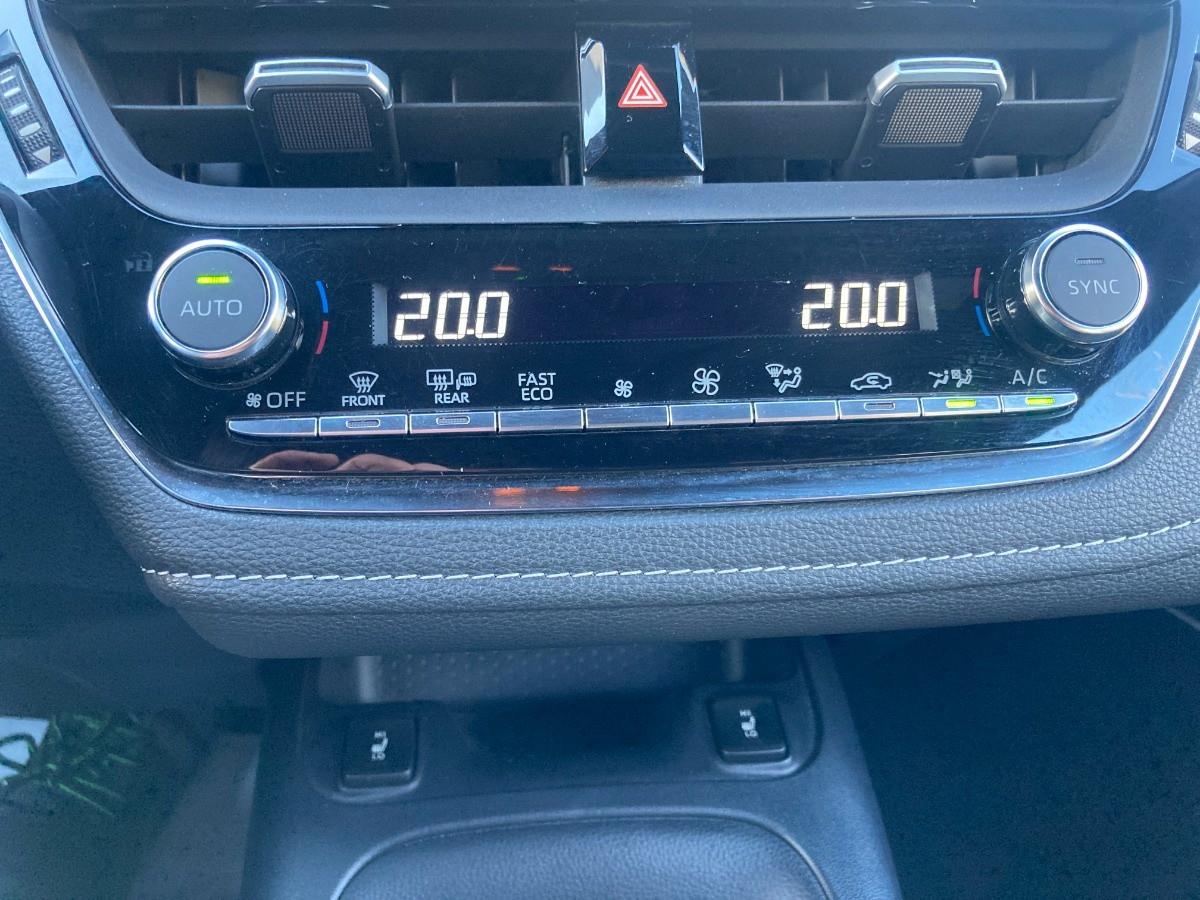 TOYOTA Corolla Touring Sports 1.8h Active Tech auto