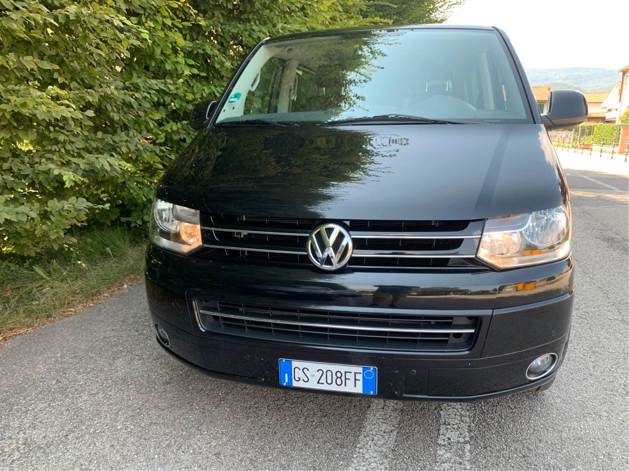 Volkswagen T5 MULTIVAN 2.0 TDI HIGHLINE