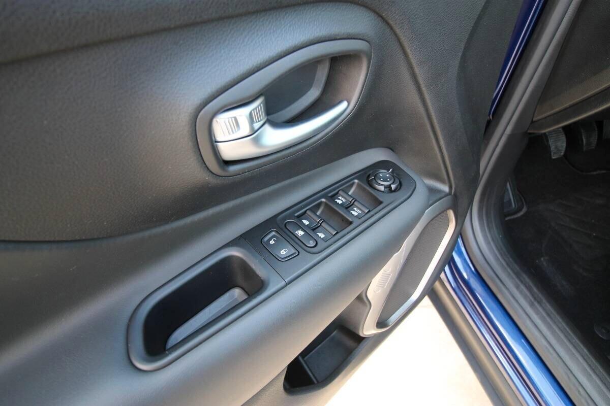 Jeep Renegade 1.0 T3 Limited |74.000km|2021