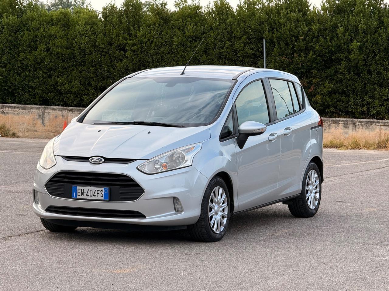 Ford B-Max GARANZIA DI 12 MESI