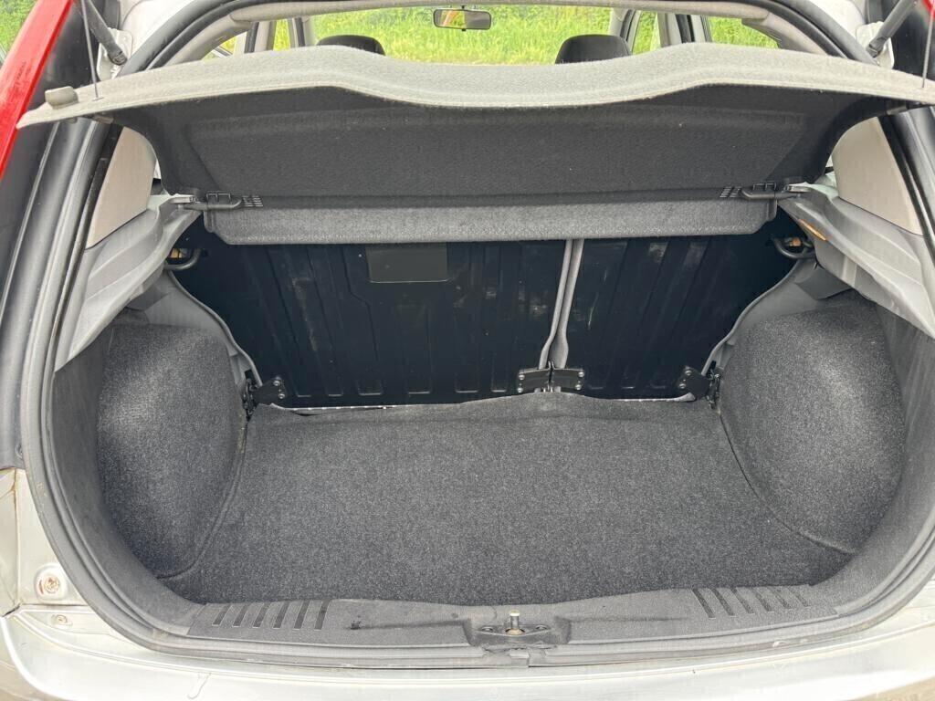 Ford Fiesta 1.4 b.OK NEOPATENT.GARANZIA 12 MESI