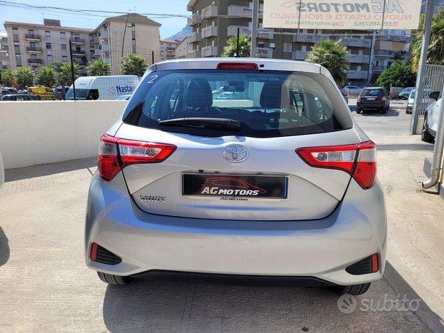 Toyota yaris 1.4 d4d lounge