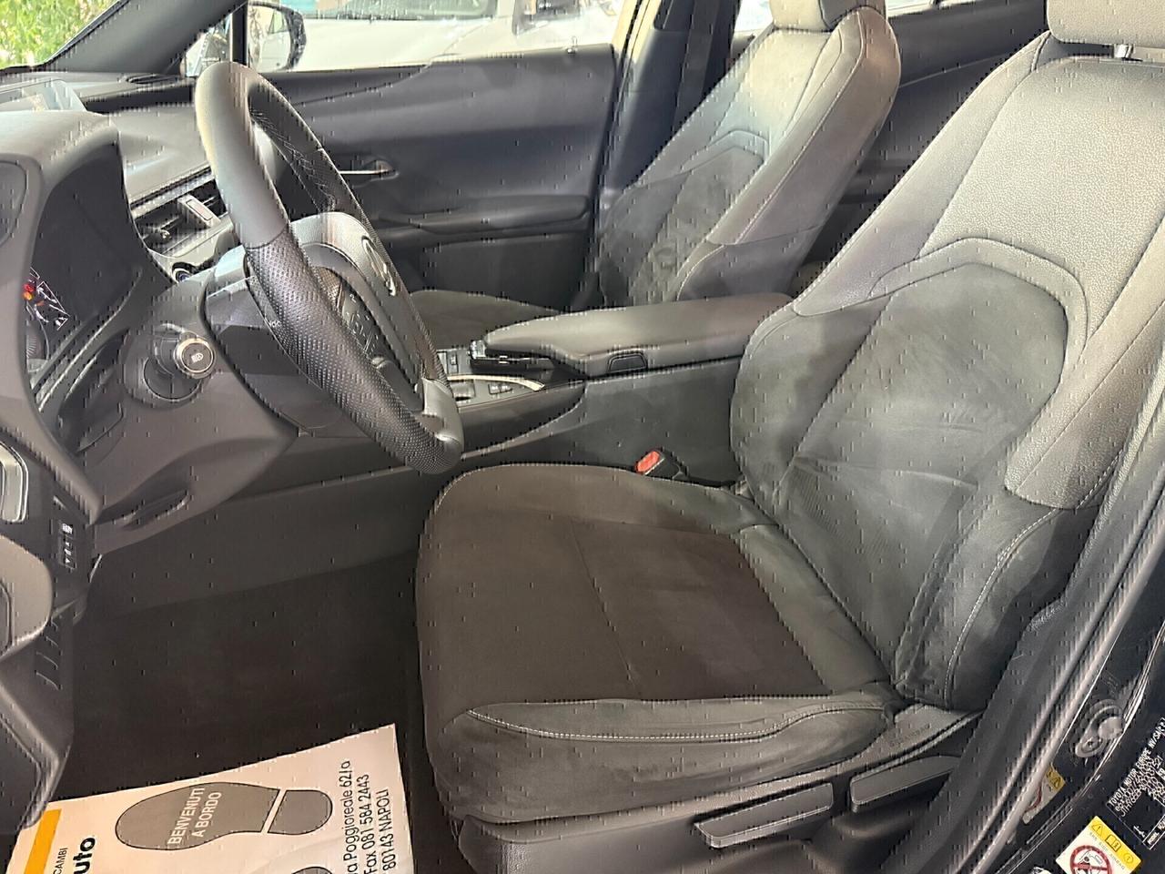 Lexus UX UX Hybrid Executive