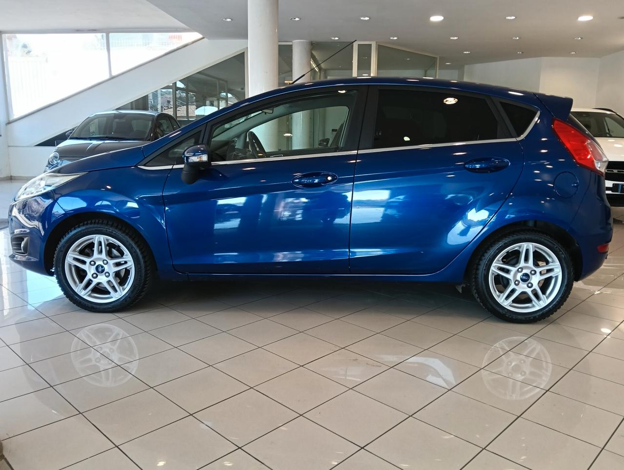 Ford Fiesta 1.5 TDCi 75CV 5 porte Titanium