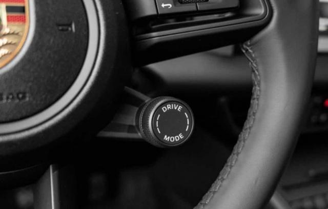 PORSCHE Macan BOSE Panoramadach Surround View LED