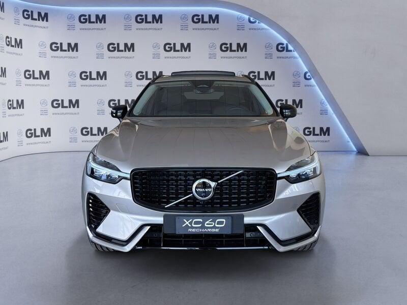 Volvo XC60 T6 Plug-in hybrid AWD automatico Plus Dark