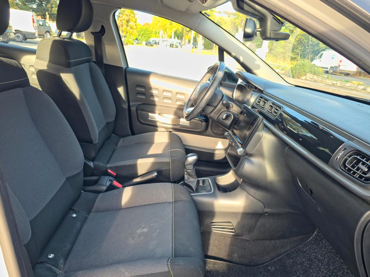 Citroen C3 PureTech 82 Shine E6B Manuale NEO 2018