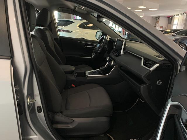 TOYOTA RAV 4 MY23 RAV4 2.5 HV (222CV) E-CVT AWD-i Lounge HYBRID