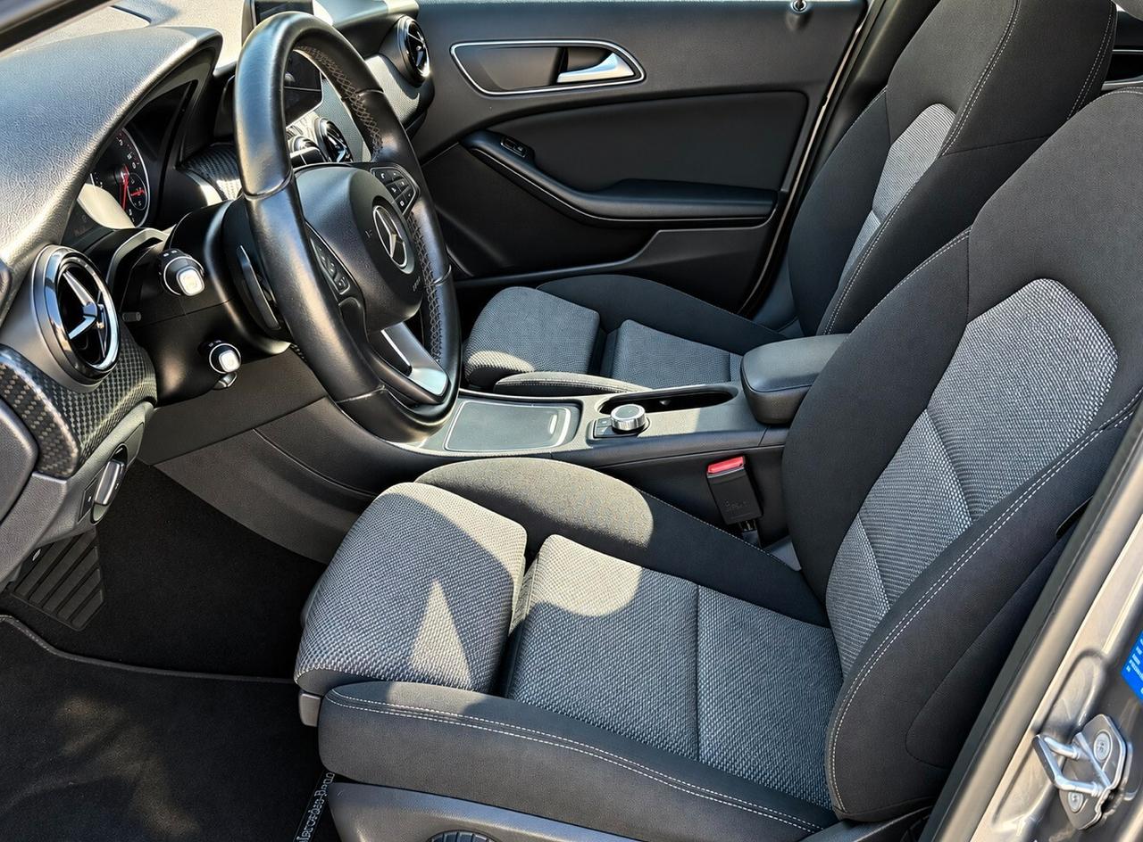 Mercedes-benz GLA 180 d Automatic Sport