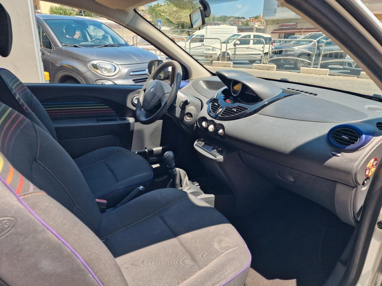 Renault Twingo 1.2 16V Live