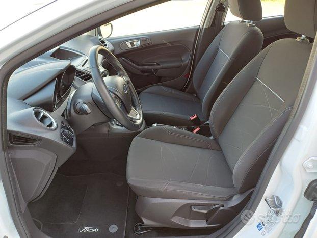 Ford Fiesta 1.2 Ikon 5 porte Business 60cv