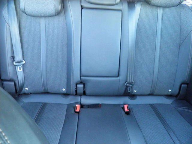 PEUGEOT 3008 3008 1.6 BLUEHDI 120 SES GT LINE