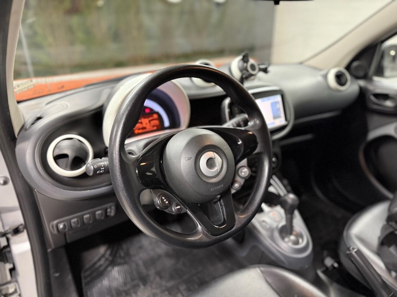Smart ForFour 70 1.0 Youngster