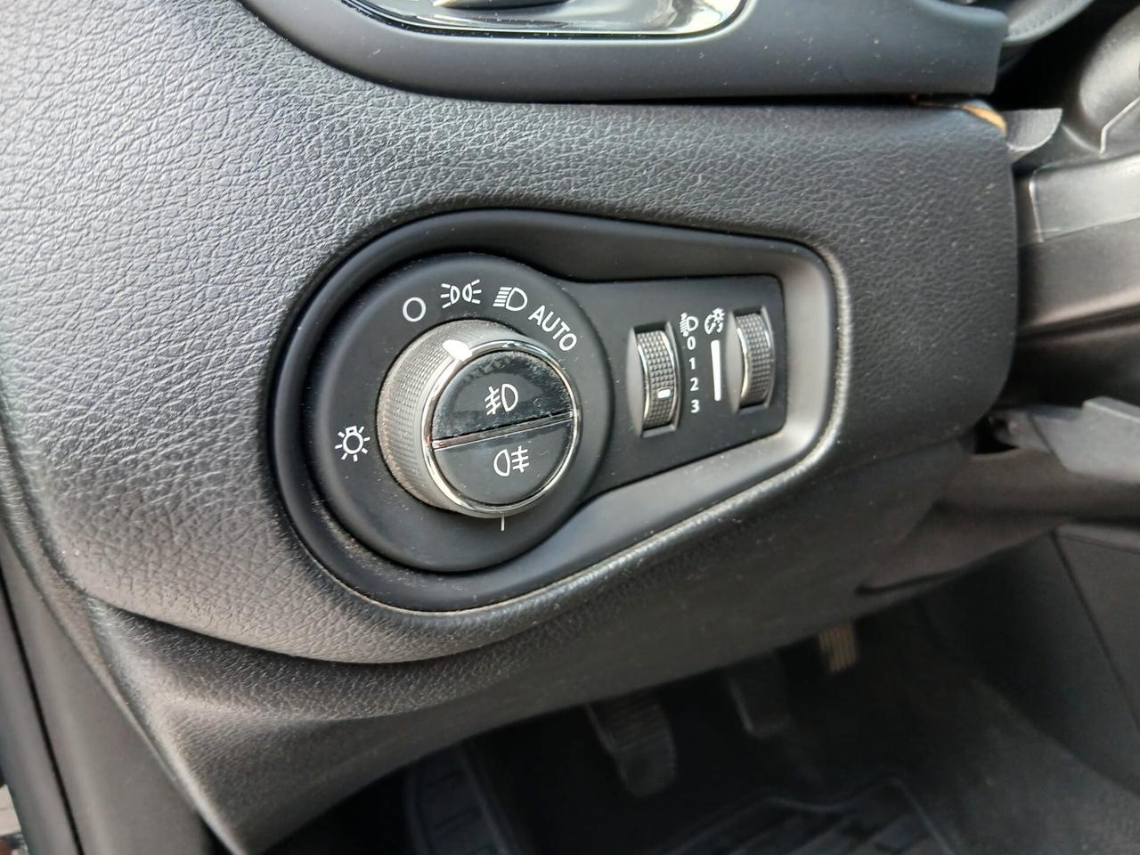 Jeep Renegade 1.0 T3 Night Eagle 120cv NAVI TELECAMERA LUCI LED
