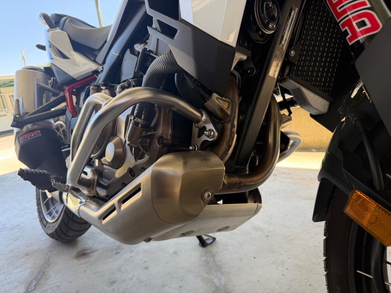 Honda CRF1100L Africa Twin CRF 1100 ES (Rally Pack)