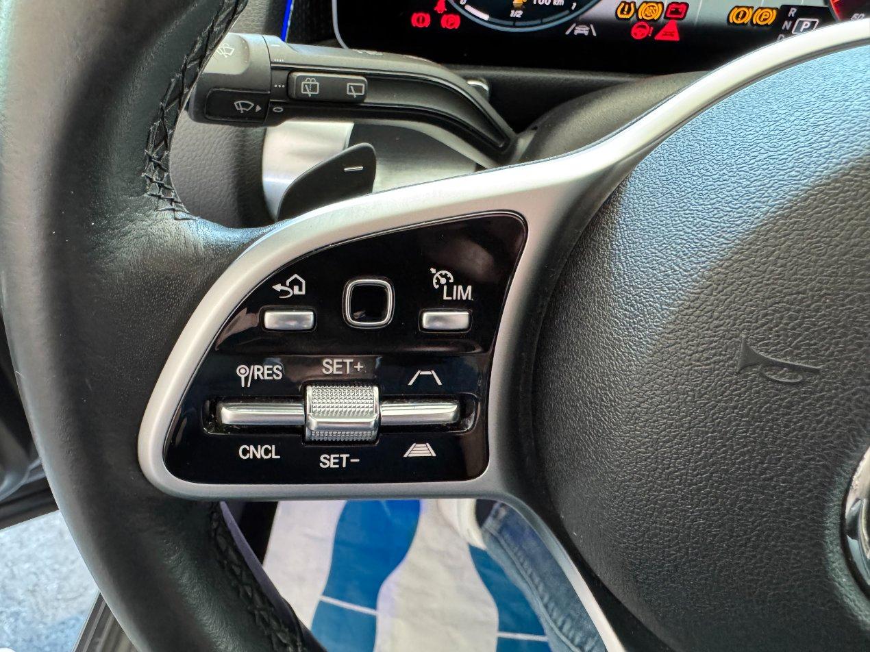 Mercedes GLB 200 d Sport Plus Cockpit Dash Cam Carplay
