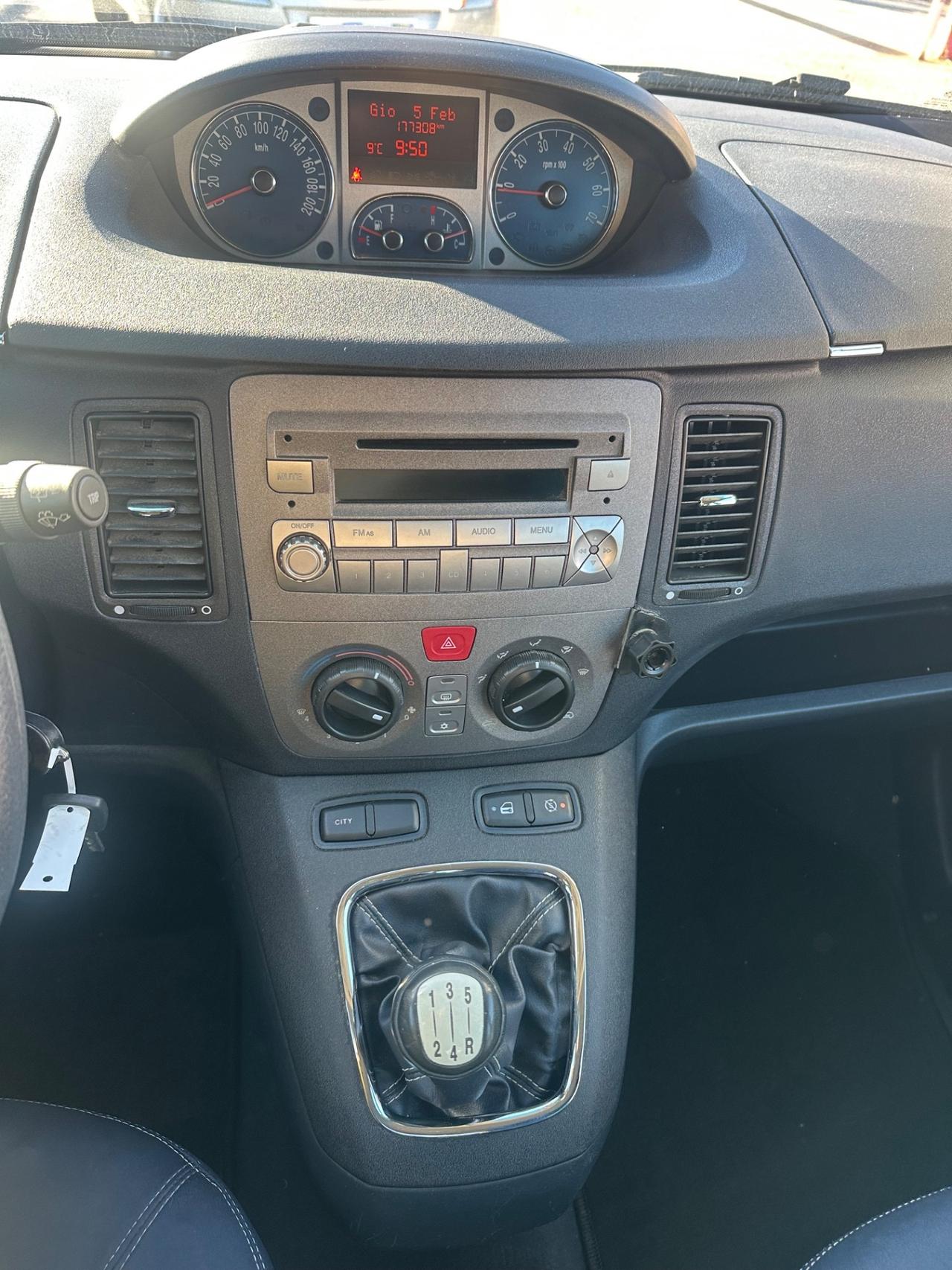 Lancia MUSA 1.3 Mjt 95 CV Platinum