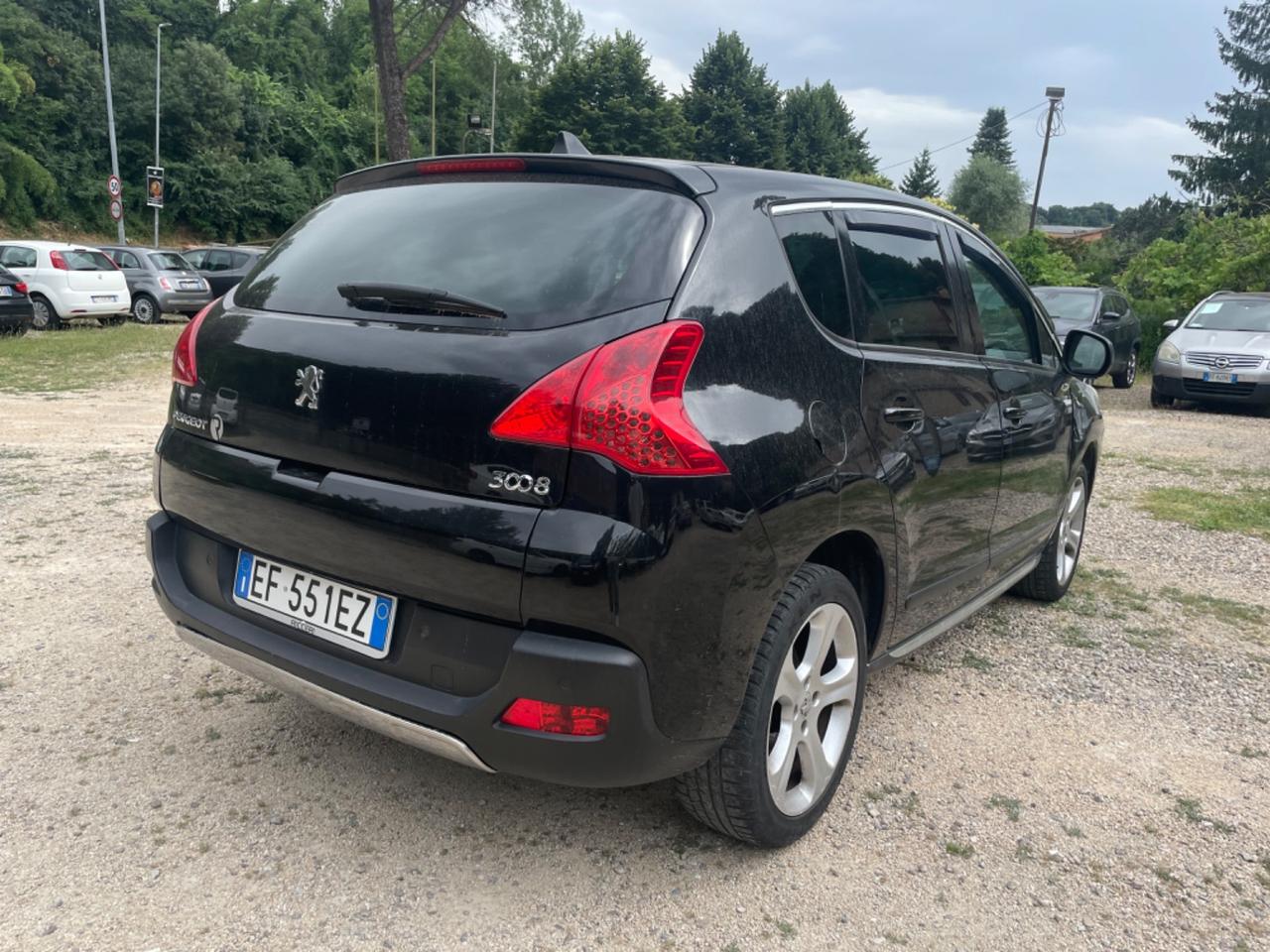 Peugeot 3008 1.6 HDi 112CV Outdoor