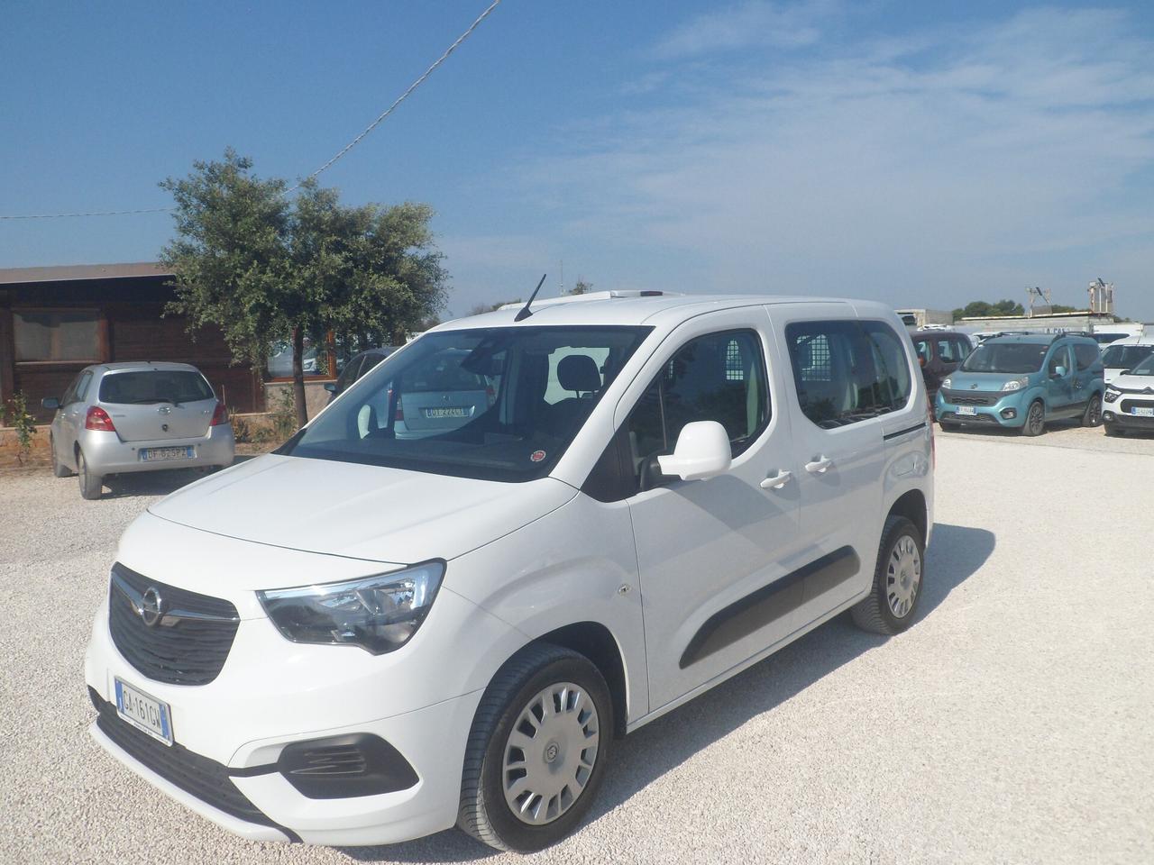 Opel Combo 5 posti autocarro