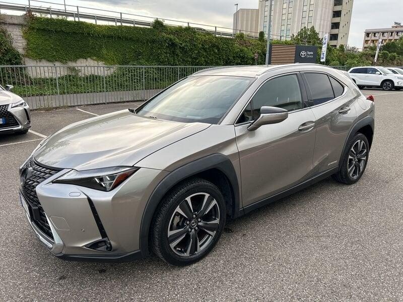 Lexus UX Hybrid Premium