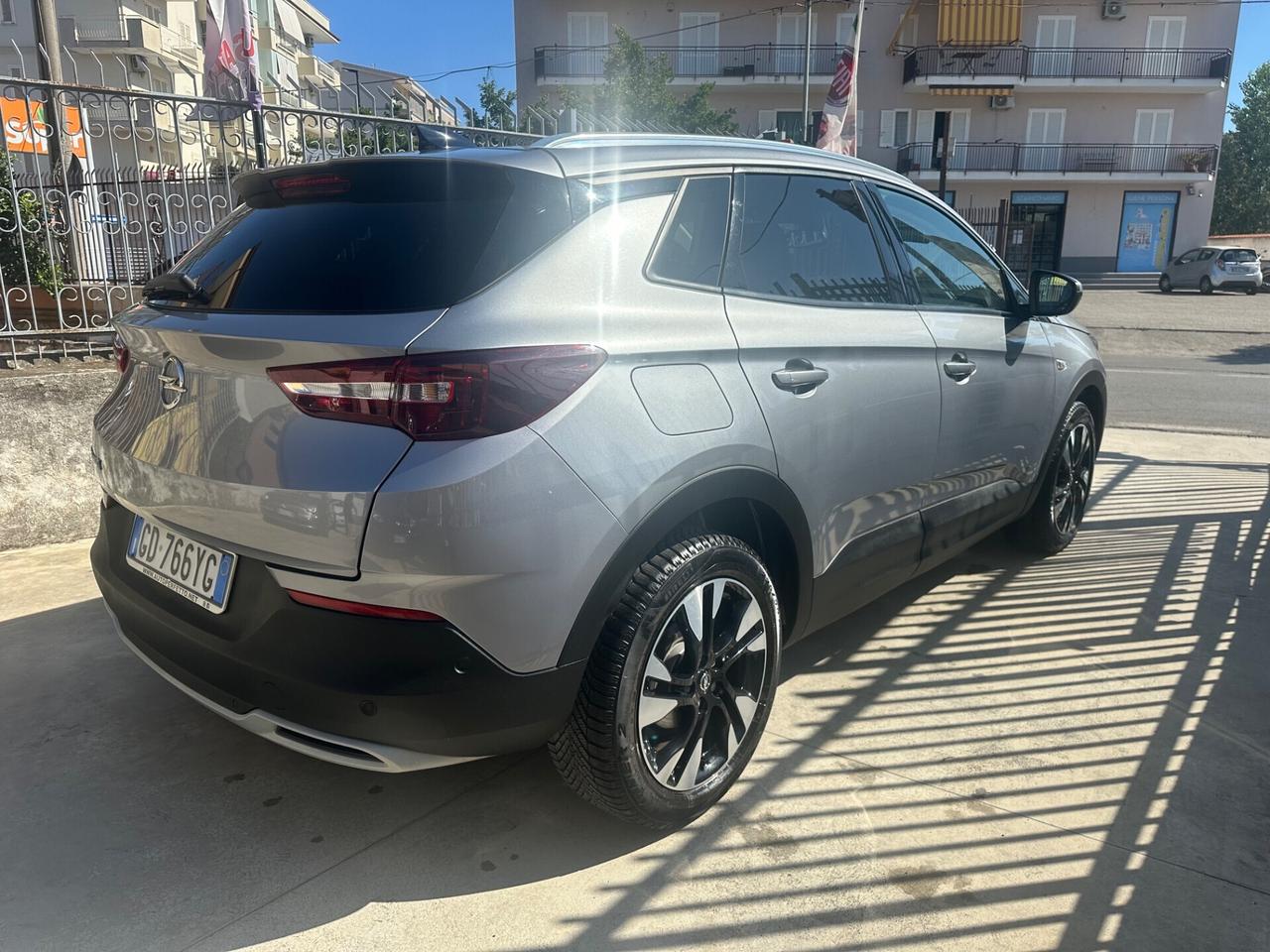 Opel Grandland X 1.5 diesel Ecotec Start&Stop Design Line