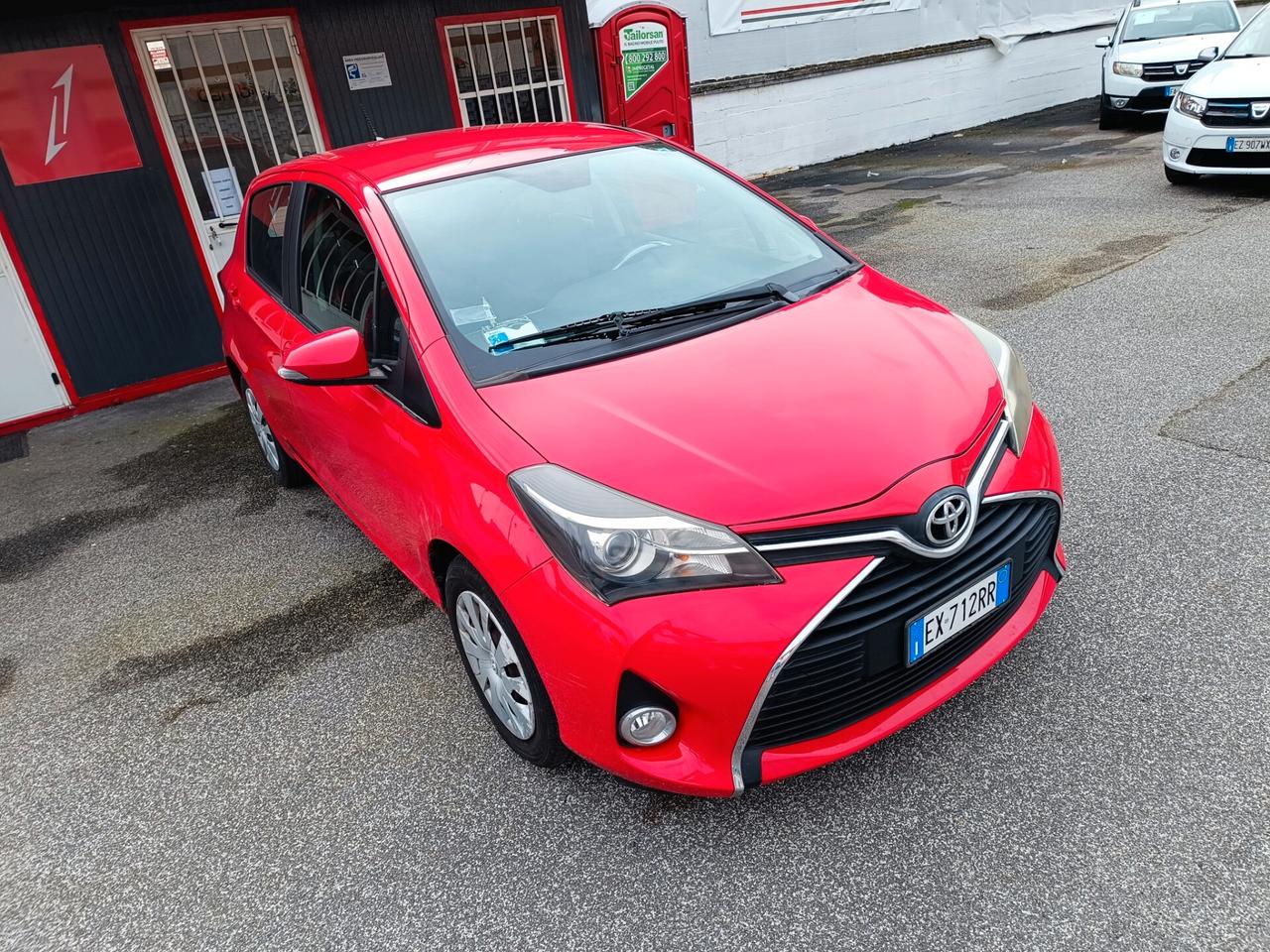 Toyota Yaris 1.0 5 porte Active