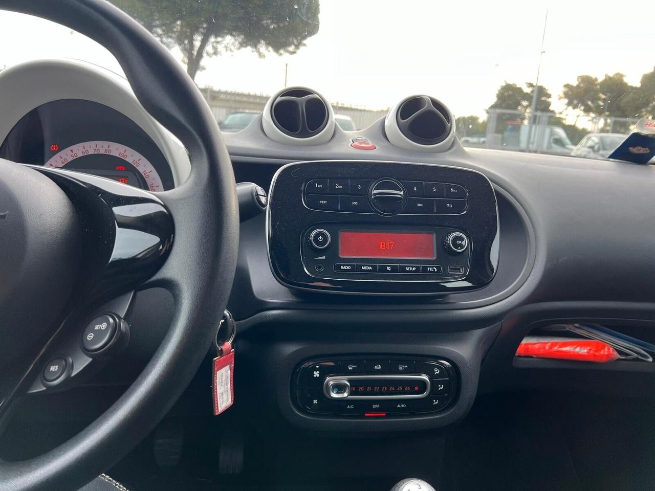 Smart ForFour 1.0