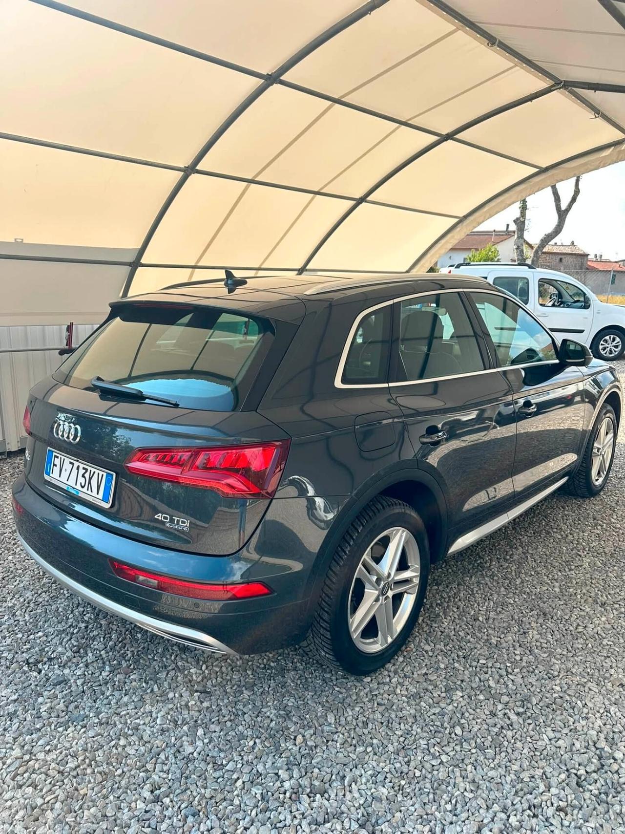 Audi Q5 2.0 TDI quattro S tronic line plus